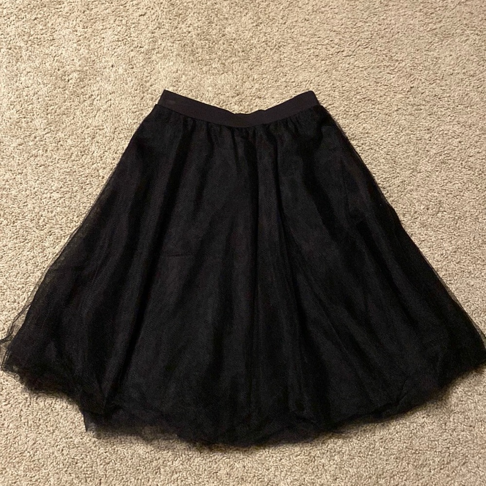 Black tool skirt